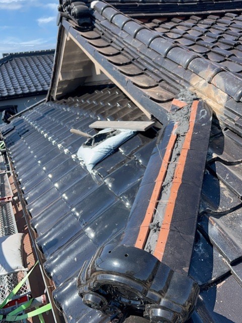 漆喰は経年劣化によって落ちてくることもあり、定期的な点検をすることで早期発見にも繋がります。