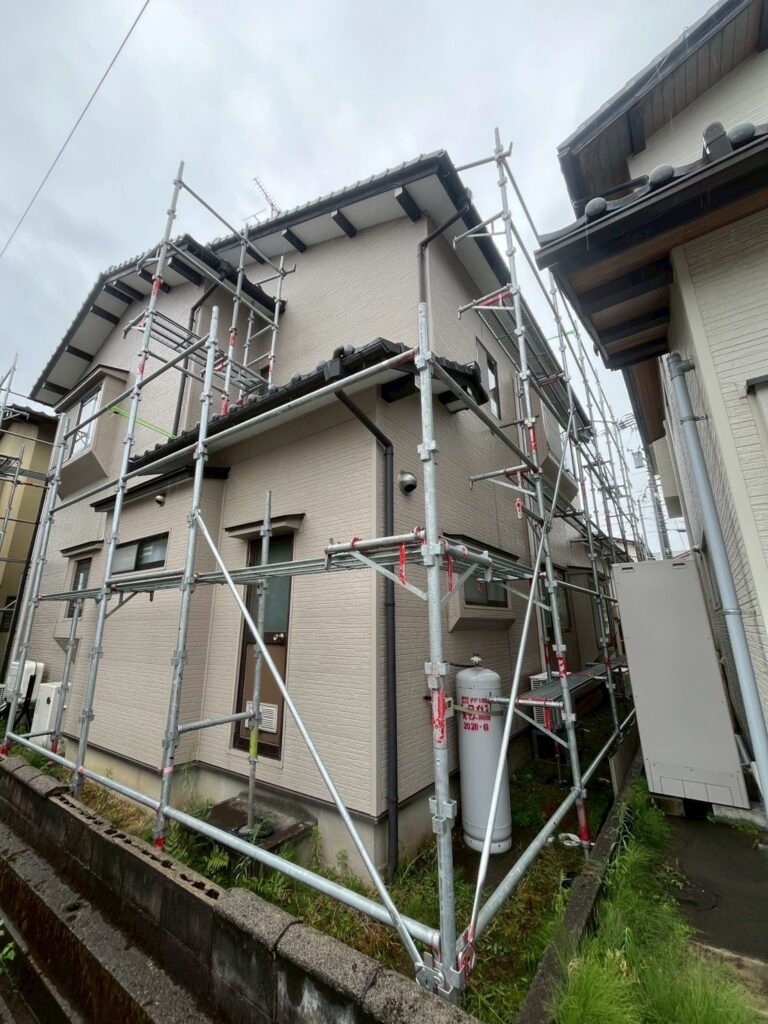 雨桶は豪雨に耐え切れず部分的に破損するという事も考えられます。